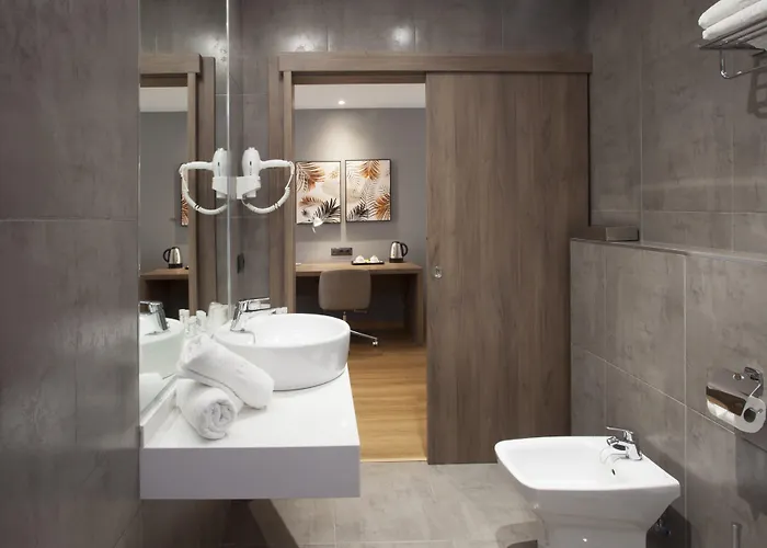 Colon Rambla Hotel 4*