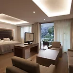 コロン ランブラ 4*