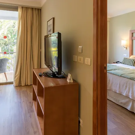 Colon Rambla מלון 4*