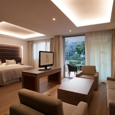 Hotel Colon Rambla 4*