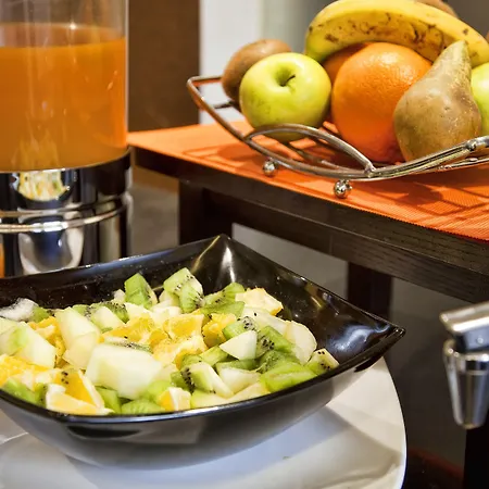 ホテル コロン ランブラ 4*