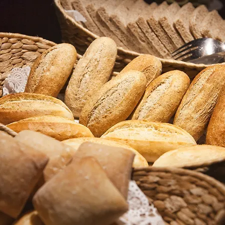 コロン ランブラ ホテル 4*