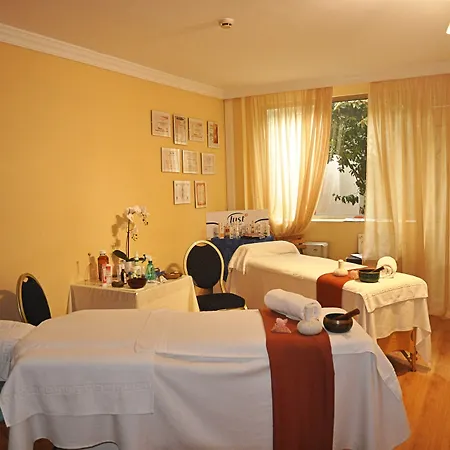 ホテル コロン ランブラ 4*