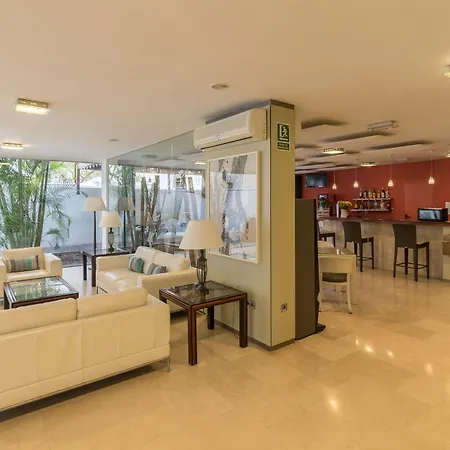 ホテル コロン ランブラ