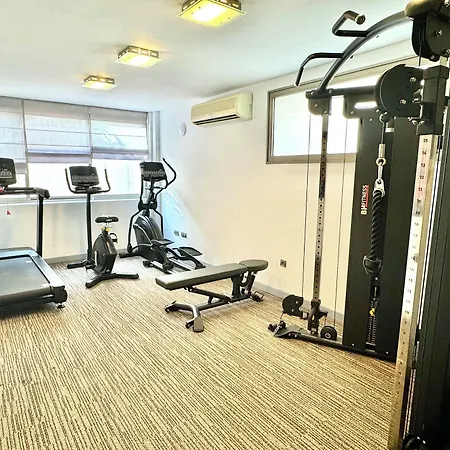 コロン ランブラ ホテル