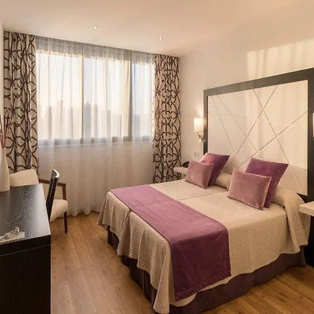 ホテル コロン ランブラ サンタクルスデテネリフェ