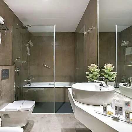 فندق Colon Rambla 4*