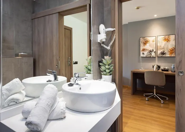 Colon Rambla Hotel 4*